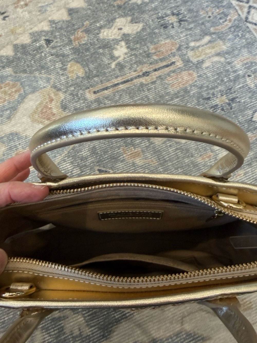 ⭐️ Talbots ⭐️ LIKE NEW ⭐️ METALLIC LEATHER RATTAN SATCHEL with STRAP ⭐️ - Picture 7 of 14